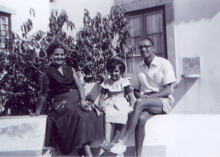 José Saramago com a família