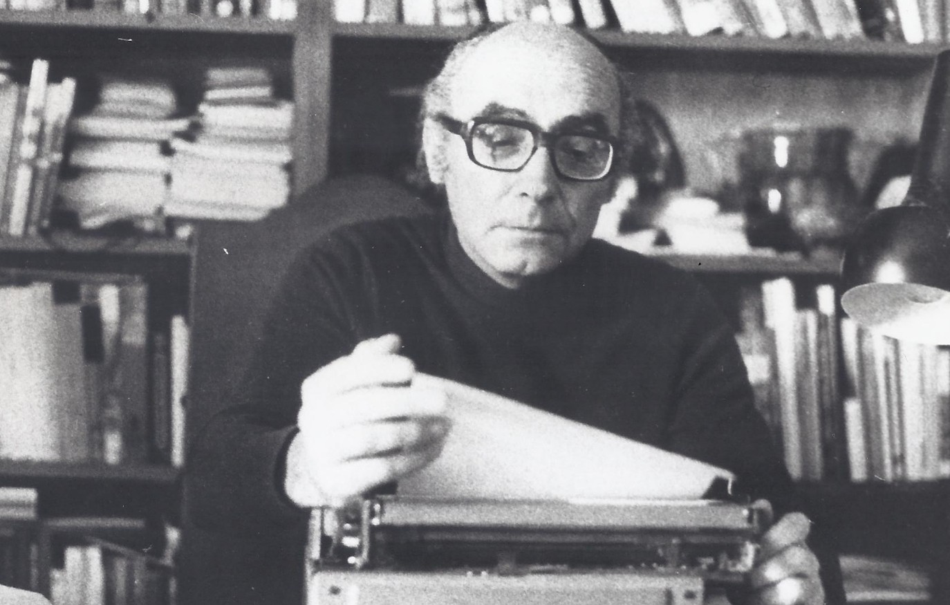 José Saramago, anos 70 ©Arquivo FJS/Direitos Reservados